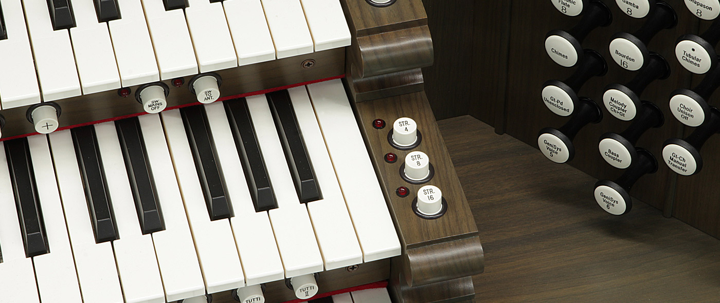 DIGITAL ORGANS & PIPE ORGAN CONSOLES