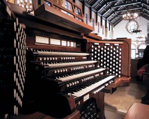 Allen Custom R-460 Plus Pipes - Holy Trinity Episcopal, West Palm Beach, FL