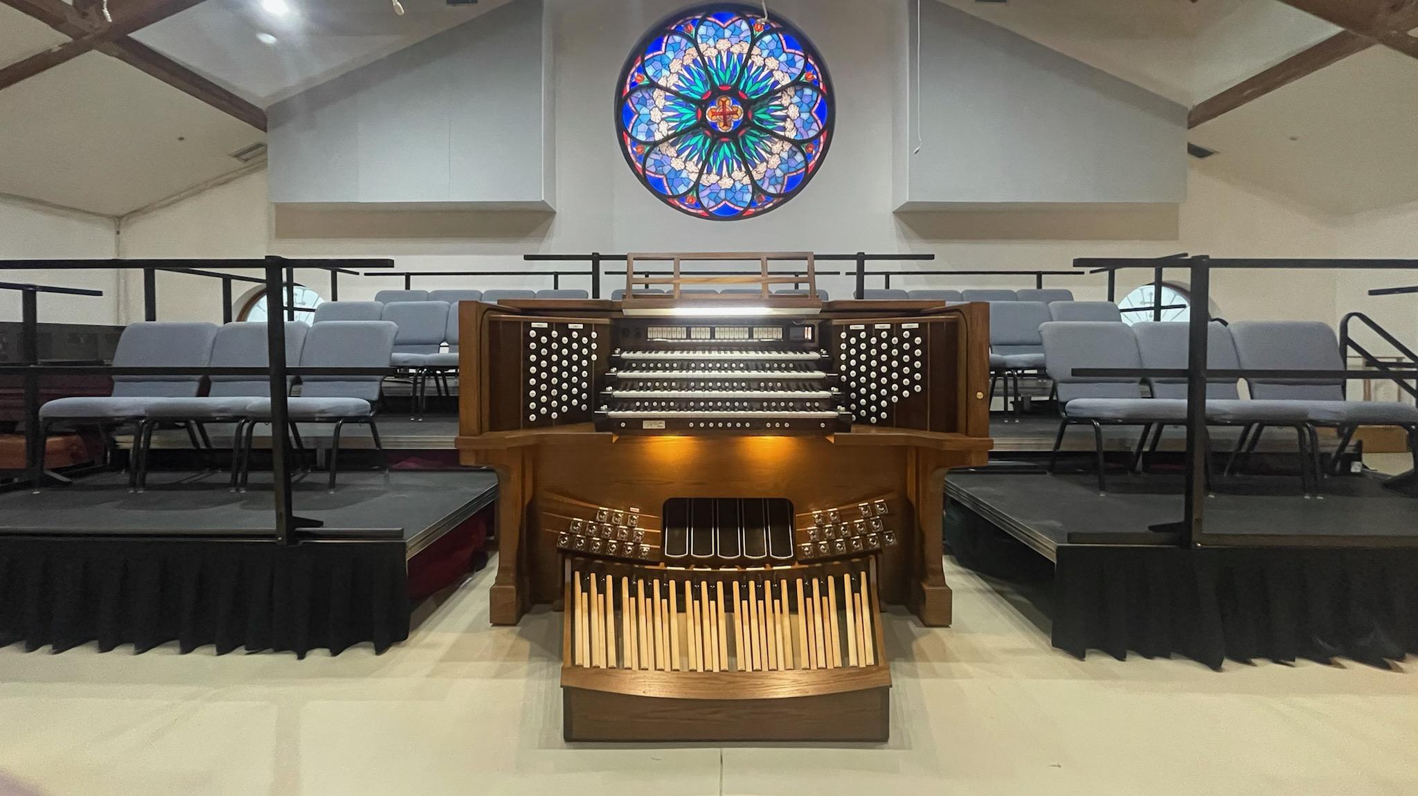 Faith Lutheran, Naples, FL RL-90 - Florida's first Four-Manual Allen Organ with APEX Technology by Allen.